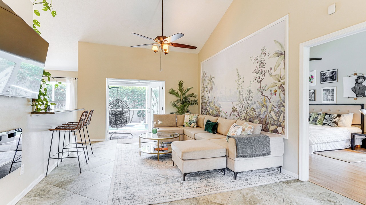 Photo of Livingroom in Valrico