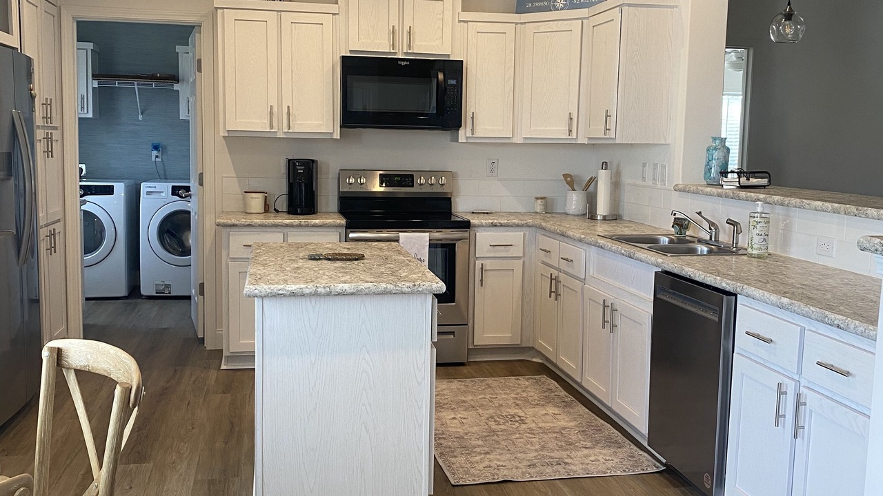 Photo of Bedroom in Homosassa