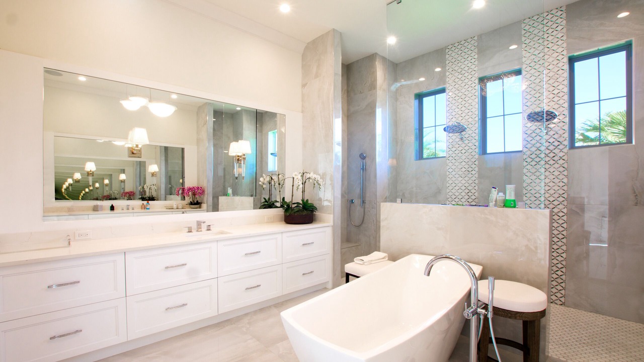 Photo of Bathroom in Moorings