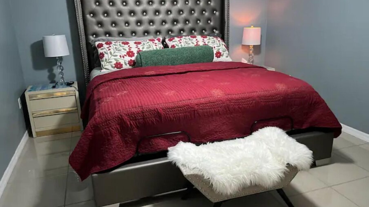 Photo of Bedroom in Hudson