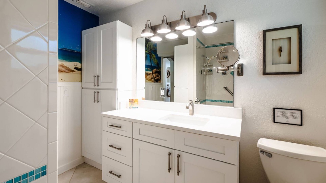 Photo of Bathroom in Crystal Beach