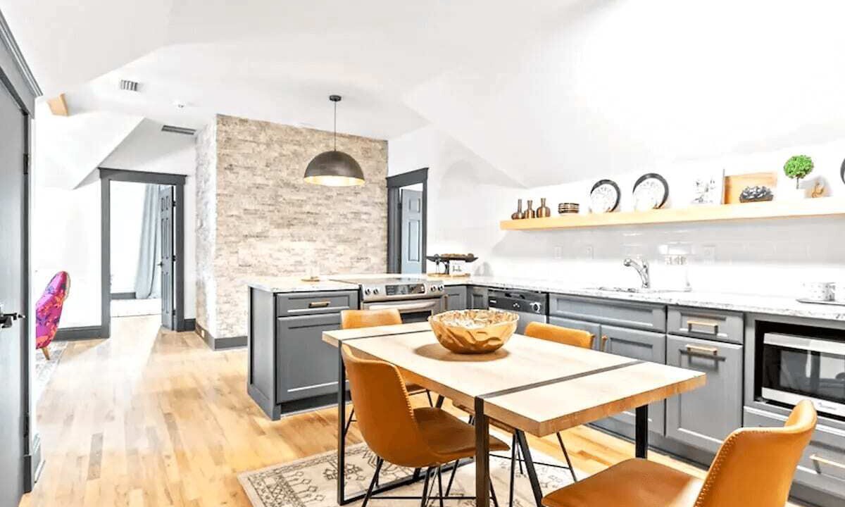Photo of Kitchen in Downtown Historic District