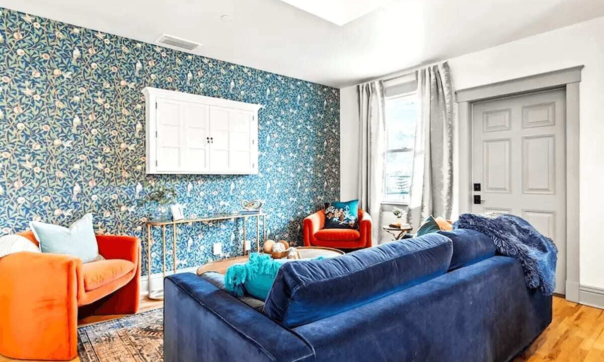 Photo of Livingroom in Downtown Historic District