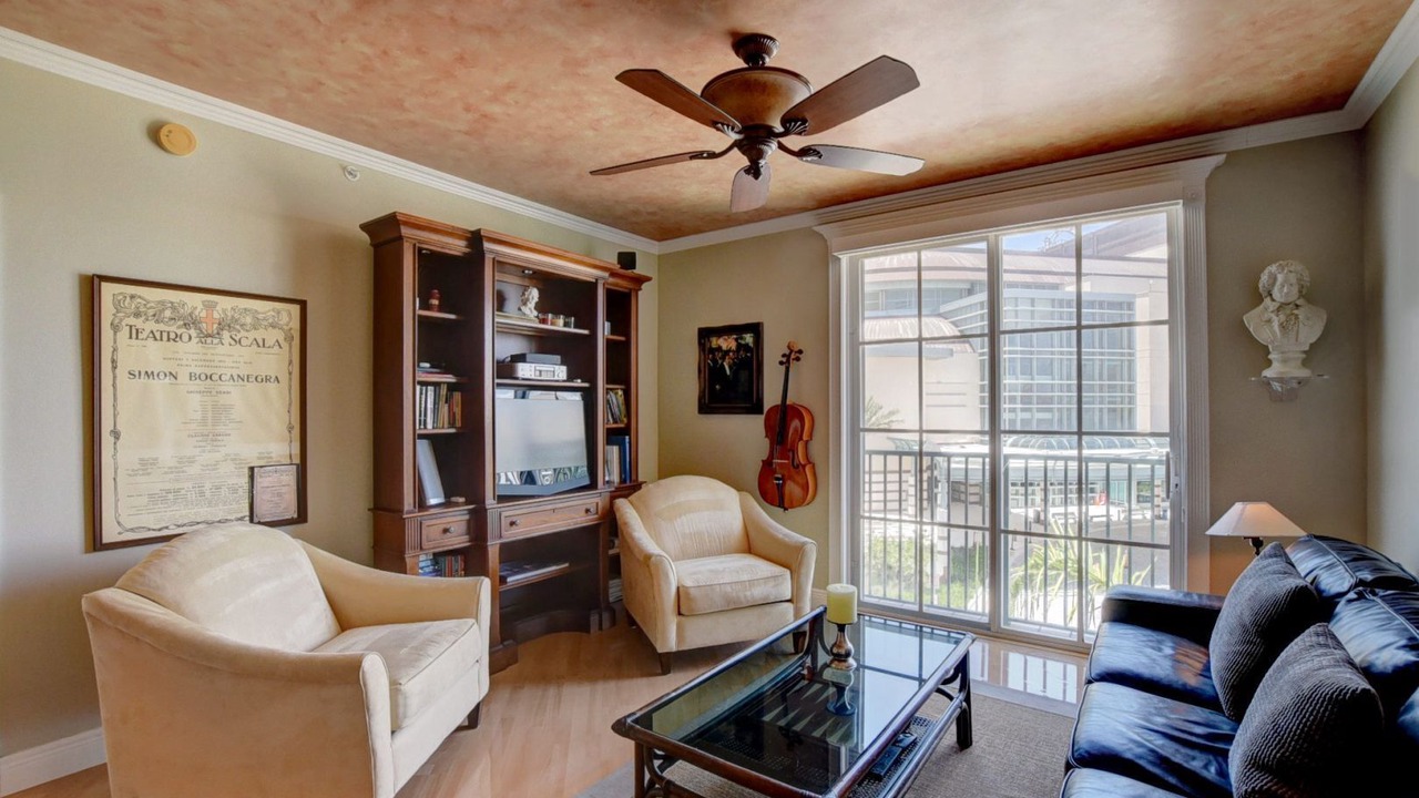 Photo of Livingroom in Downtown West Palm Beach