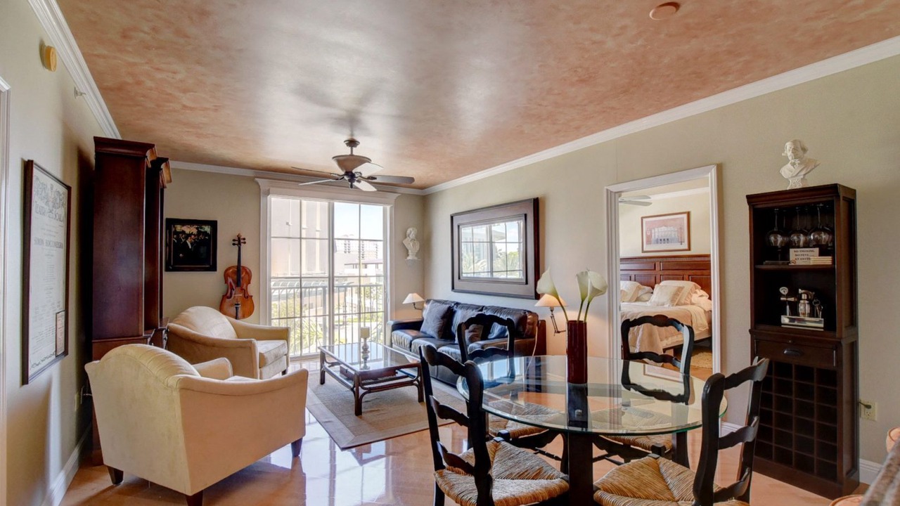 Photo of Livingroom in Downtown West Palm Beach