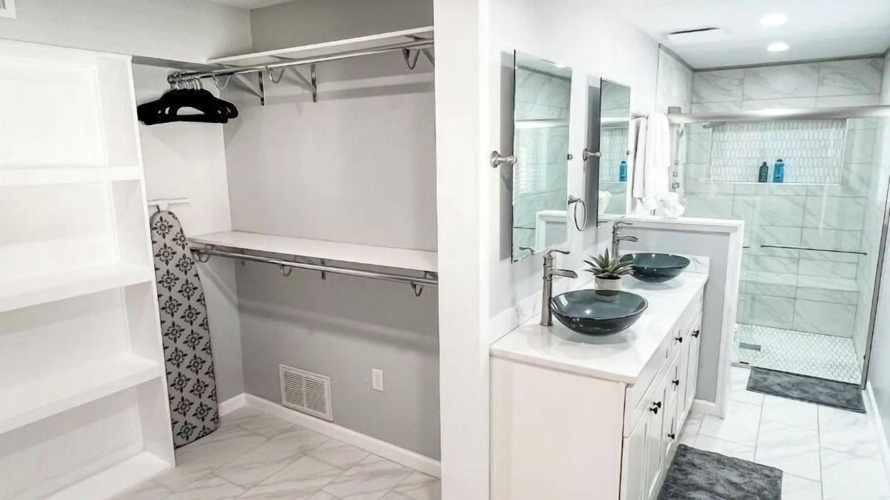 Photo of Bathroom in Fruitville