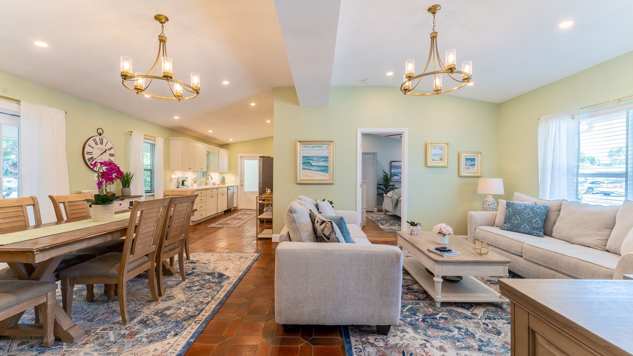 Photo of Livingroom in Lantana