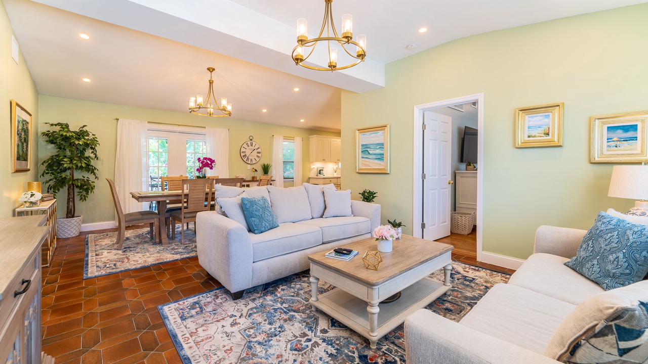 Photo of Livingroom in Lantana