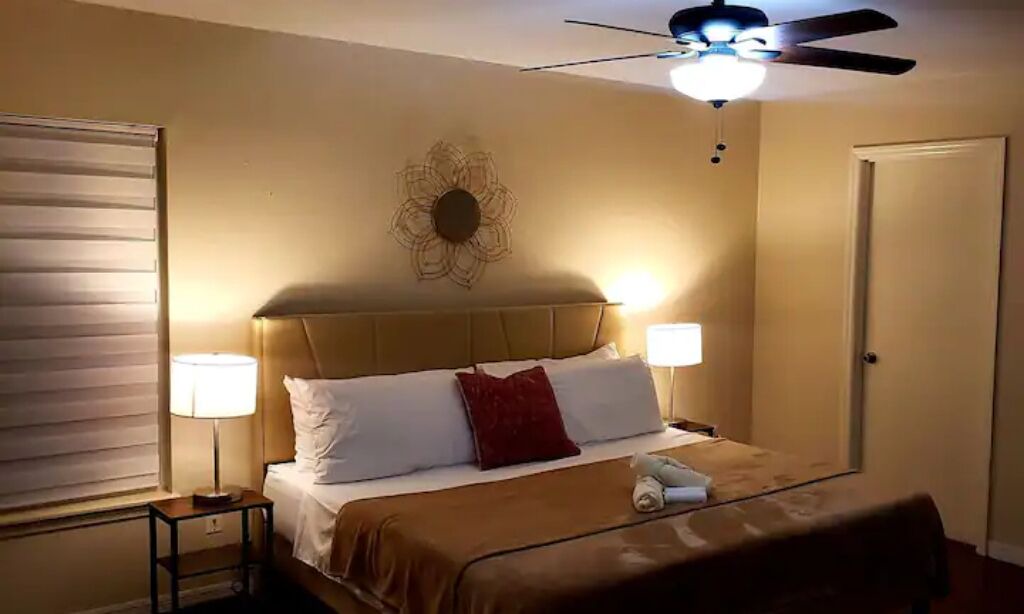 Photo of Bedroom in Candler