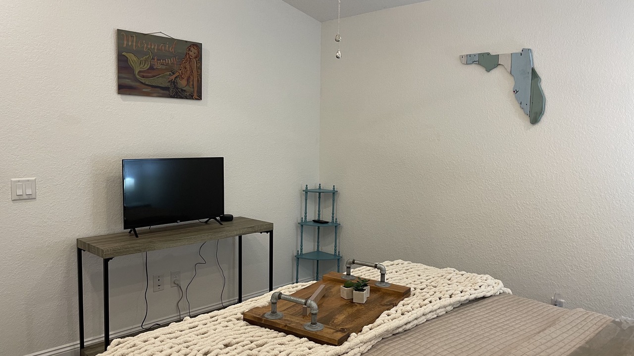 Photo of Bedroom in Dunnellon