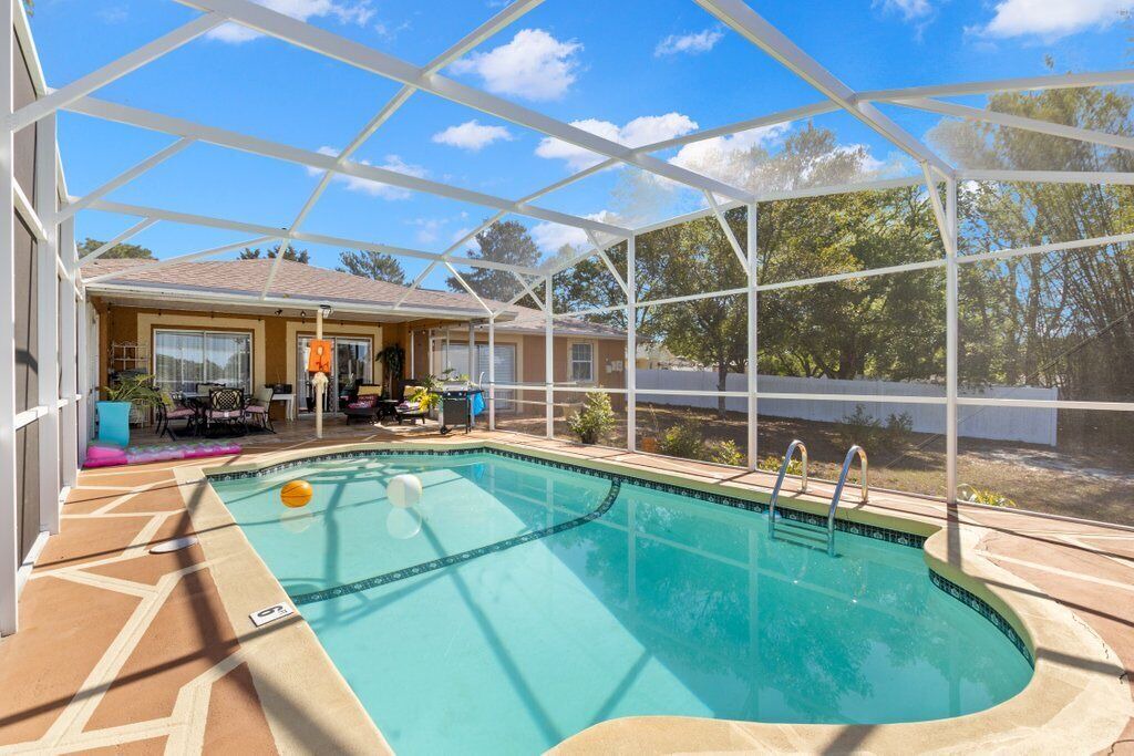 Photo of Outdoor in Spring Hill