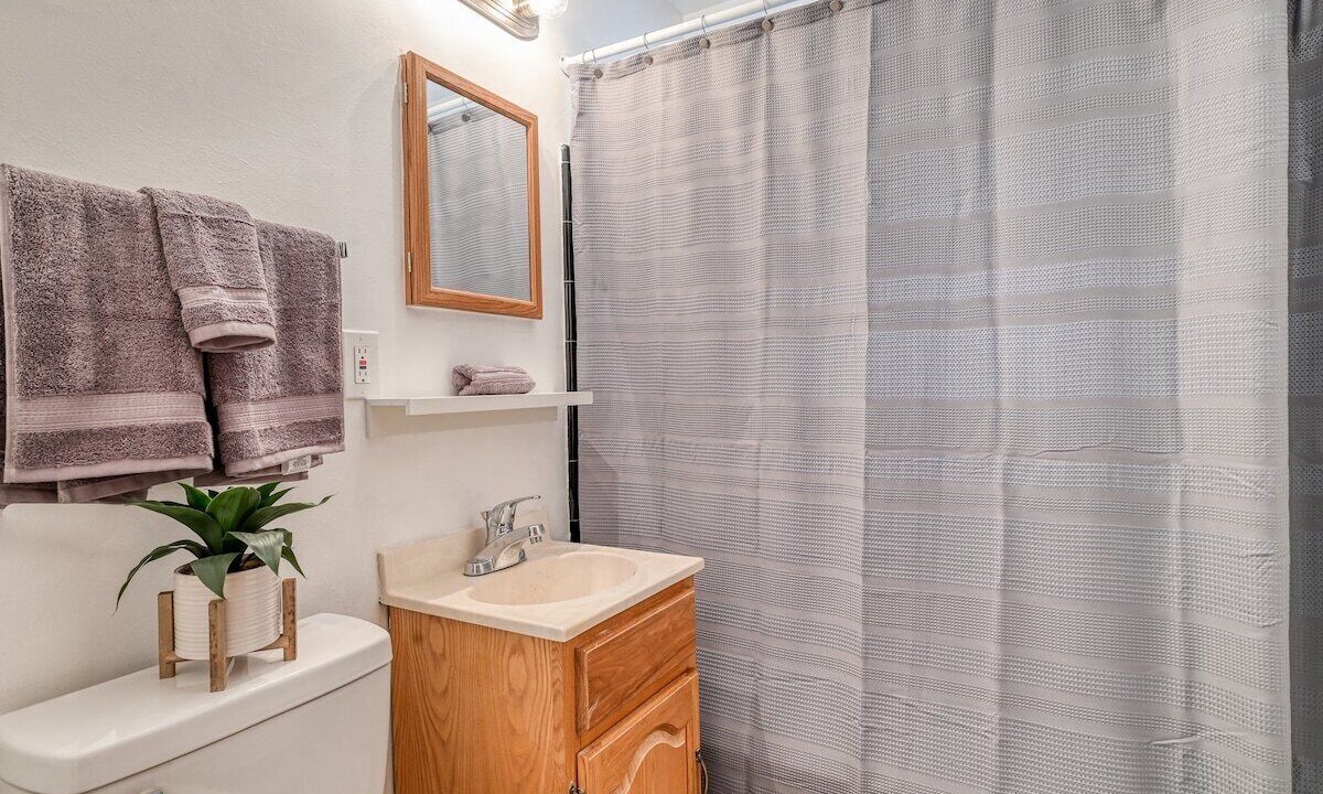 Photo of Bathroom in Palatka