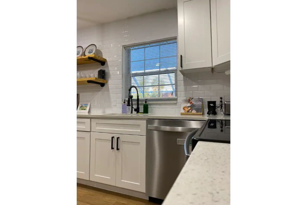 Photo of Kitchen in Bearss Plaza