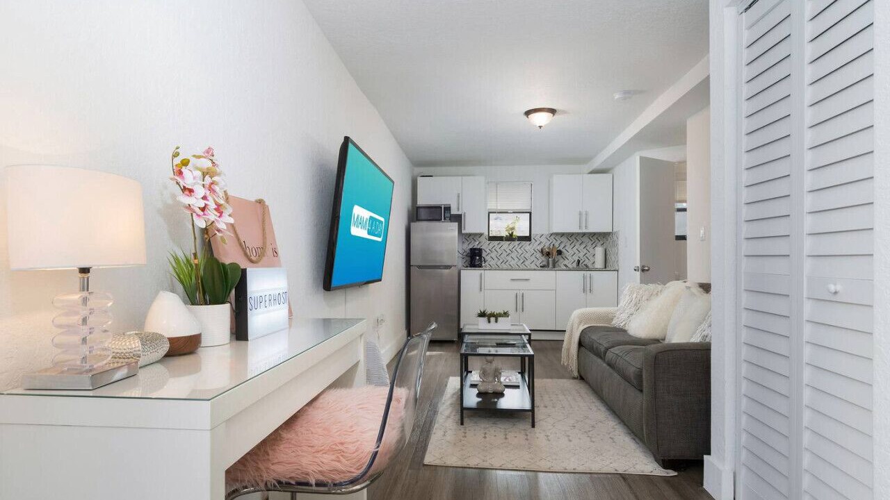Photo of Livingroom in East Little Havana