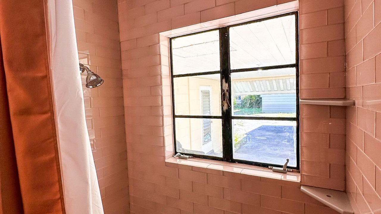 Photo of Bathroom in Plant City