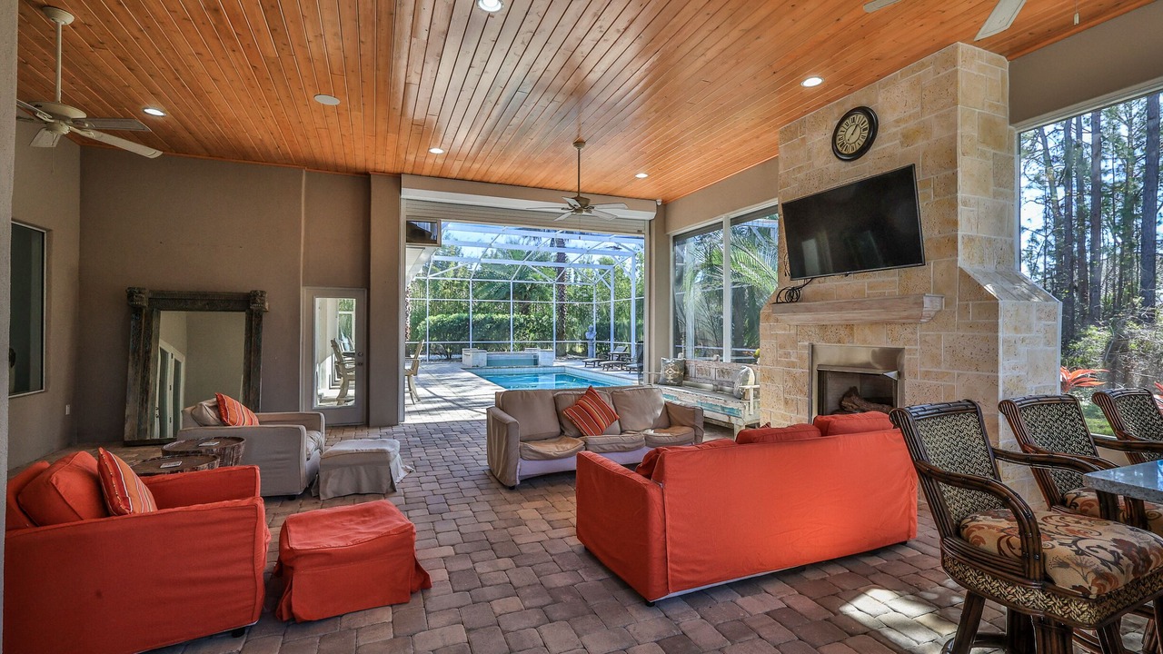 Photo of Livingroom in New Smyrna Beach