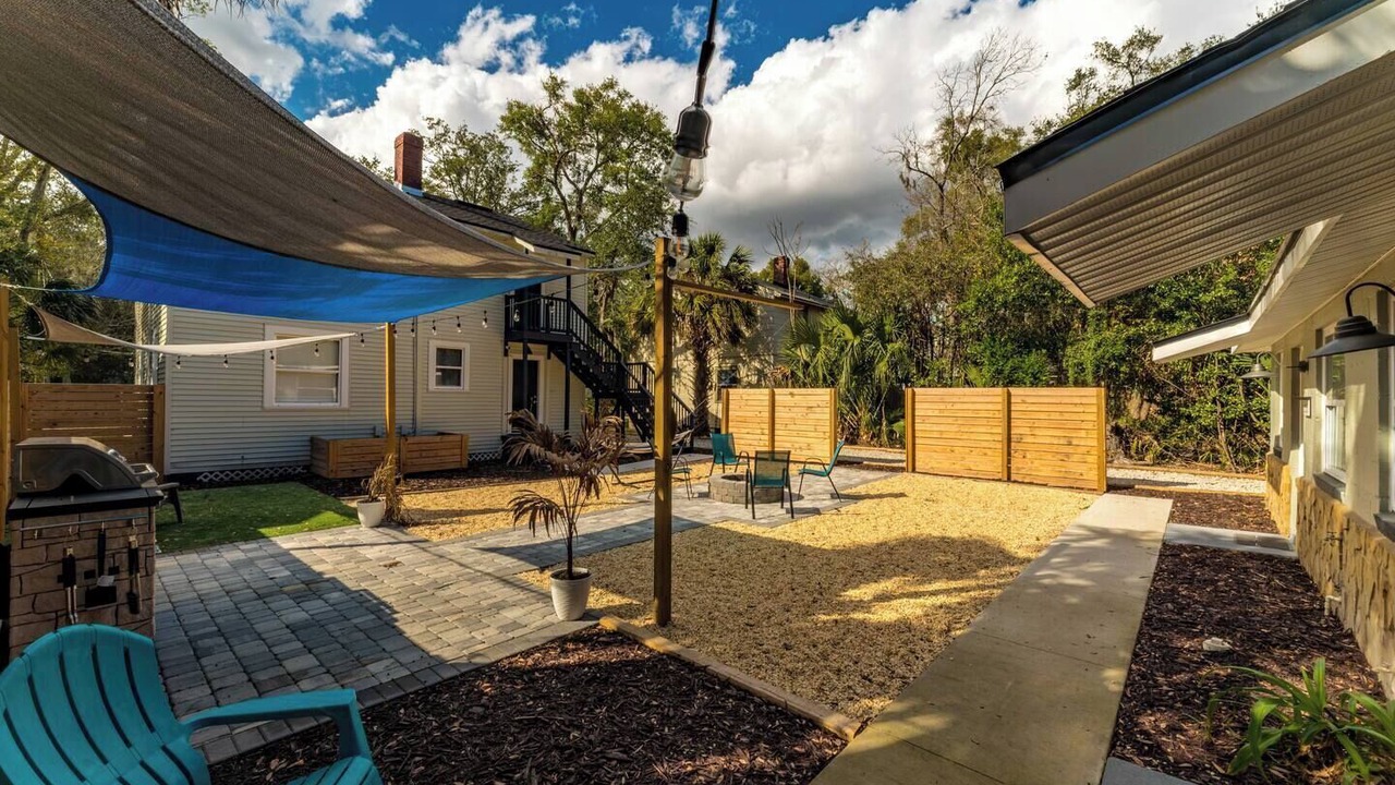 Photo of Patio Balcony in Southbank
