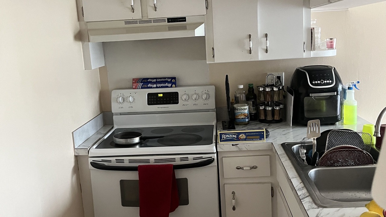 Photo of Kitchen in Historic District