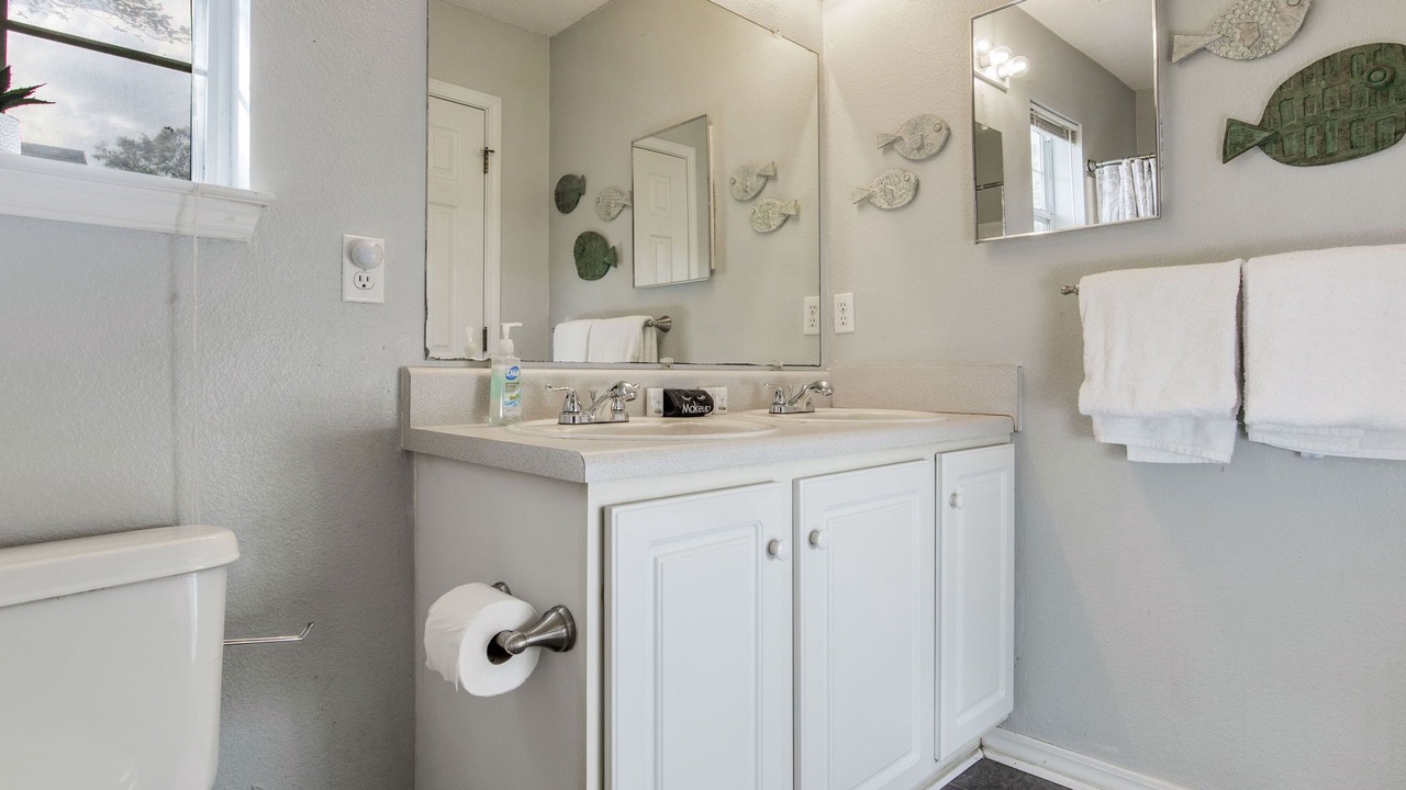 Photo of Bathroom in Ferry Pass