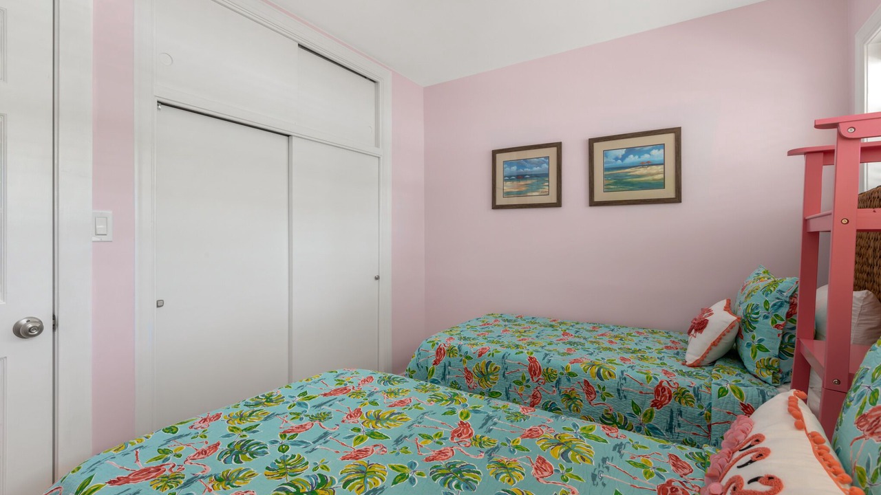 Photo of Bedroom in Midtown