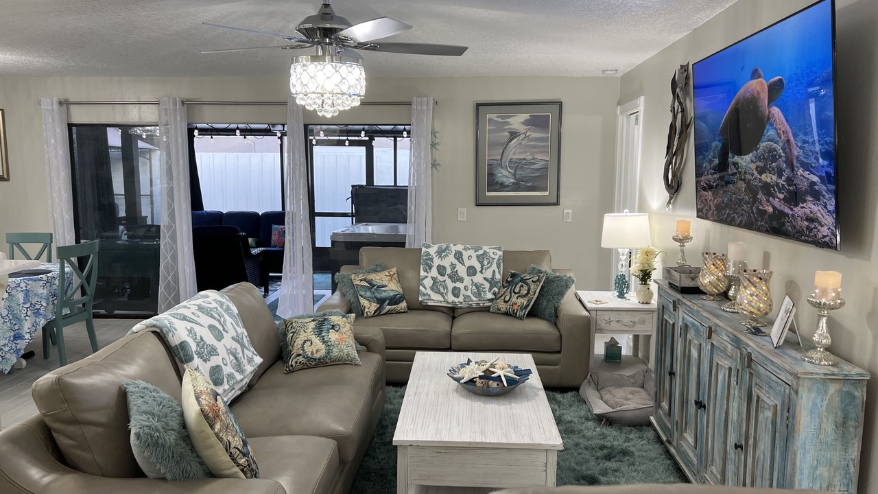 Photo of Bedroom in Palm Valley