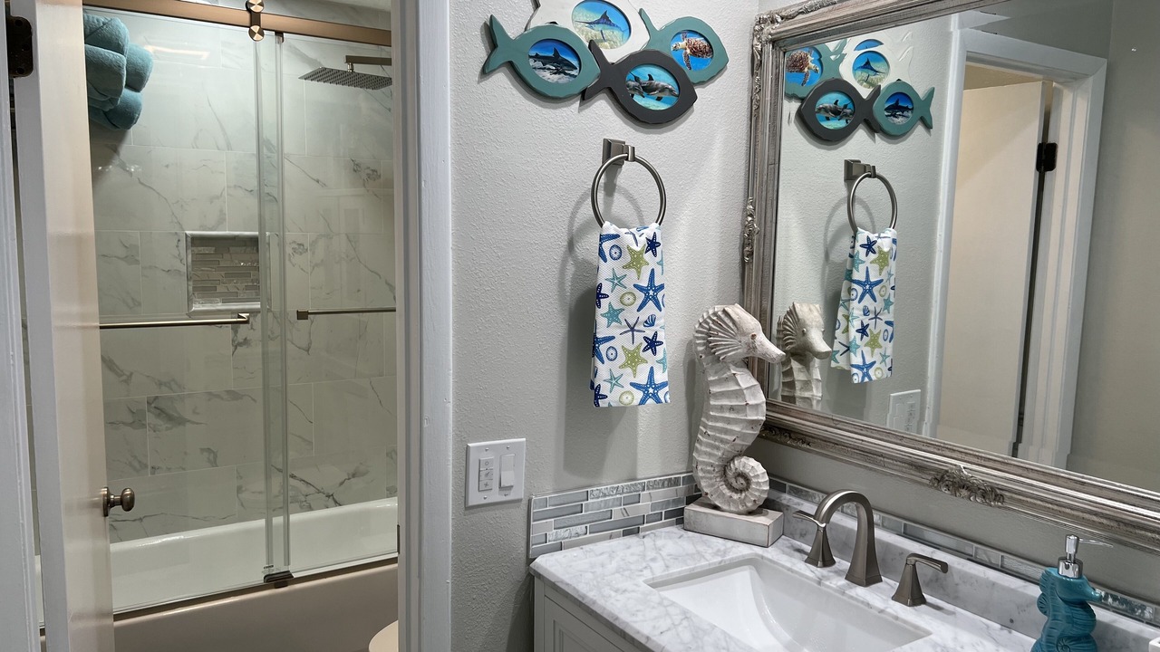 Photo of Bathroom in Palm Valley