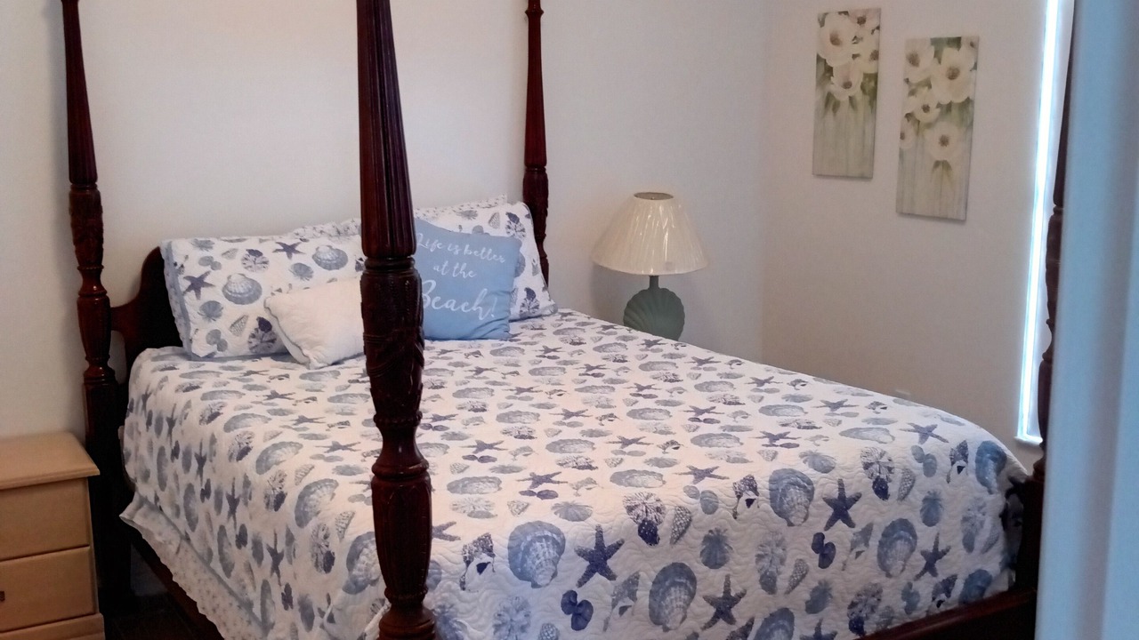 Photo of Bedroom in Westbury