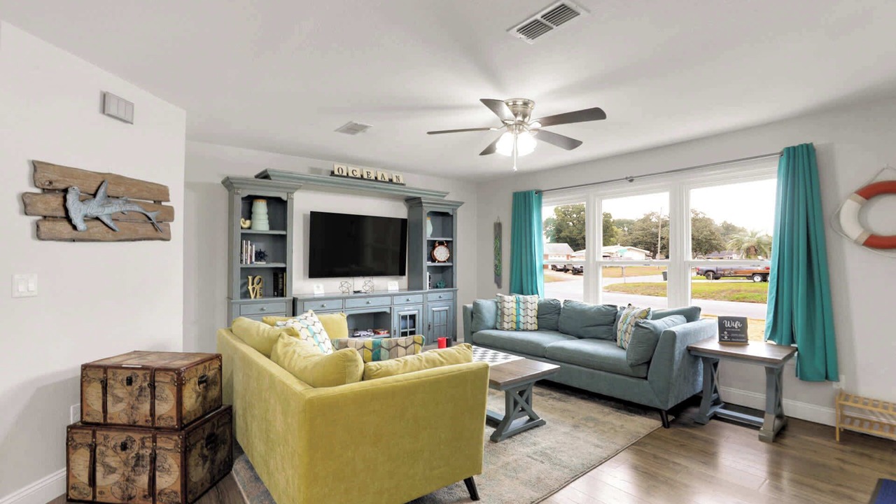 Photo of Livingroom in Fort Walton Beach