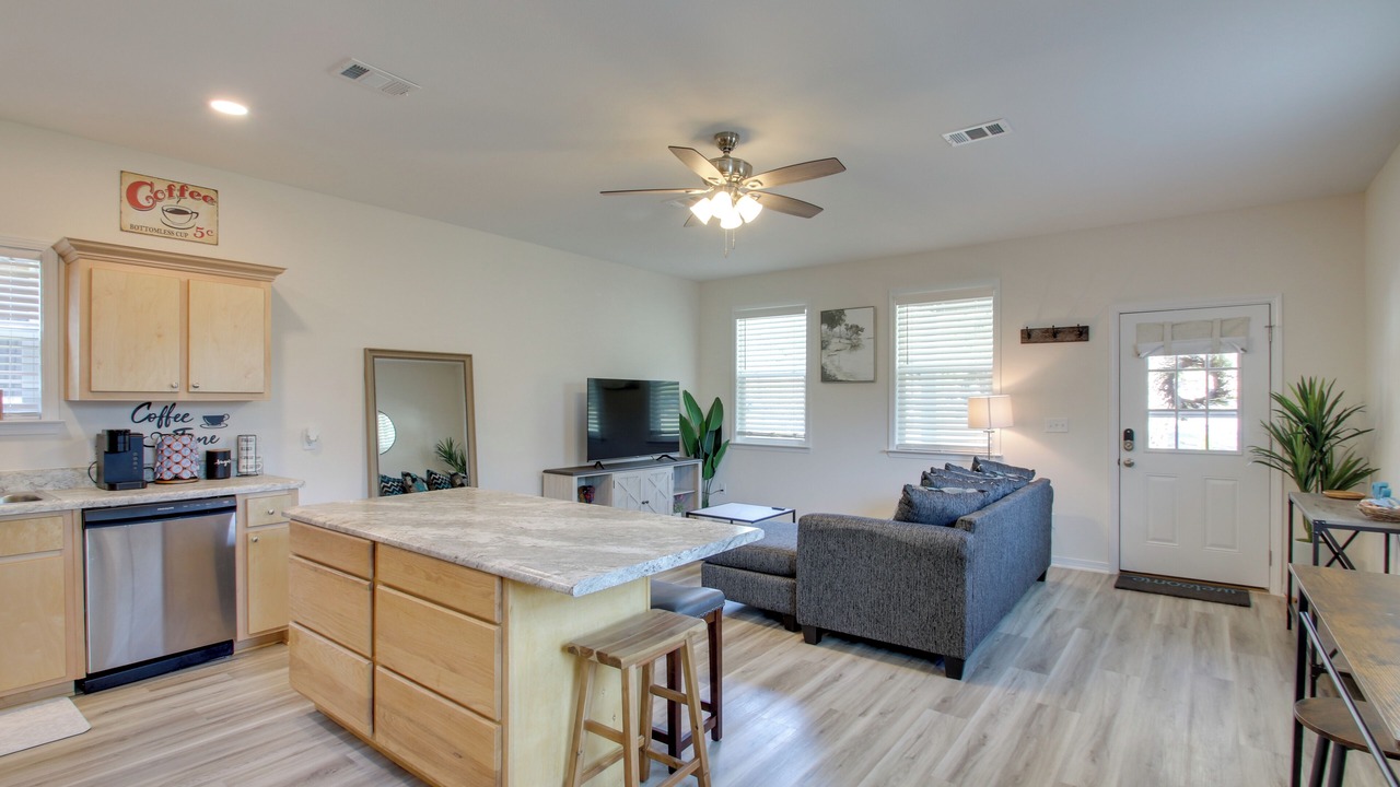Photo of Livingroom in South Pensacola