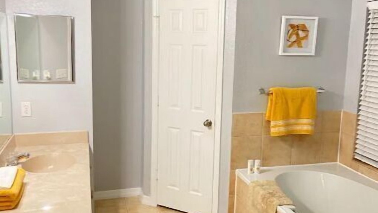 Photo of Bathroom in Thonotosassa