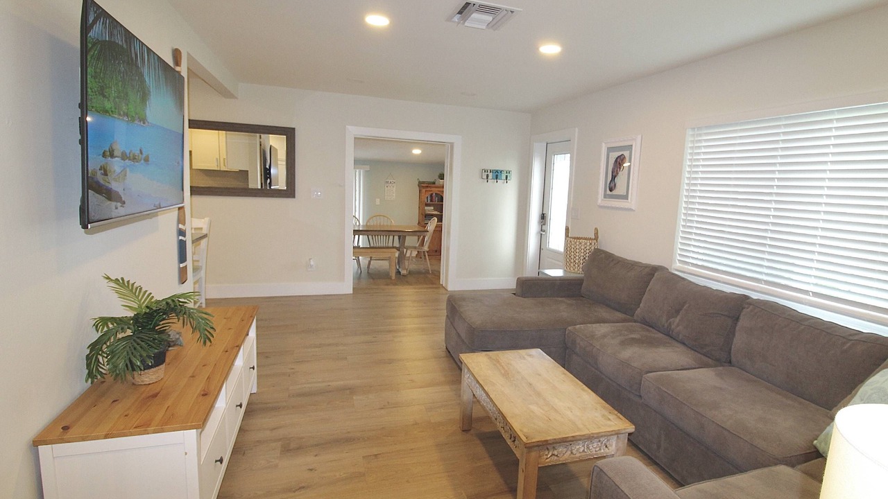 Photo of Bedroom in Jensen Beach