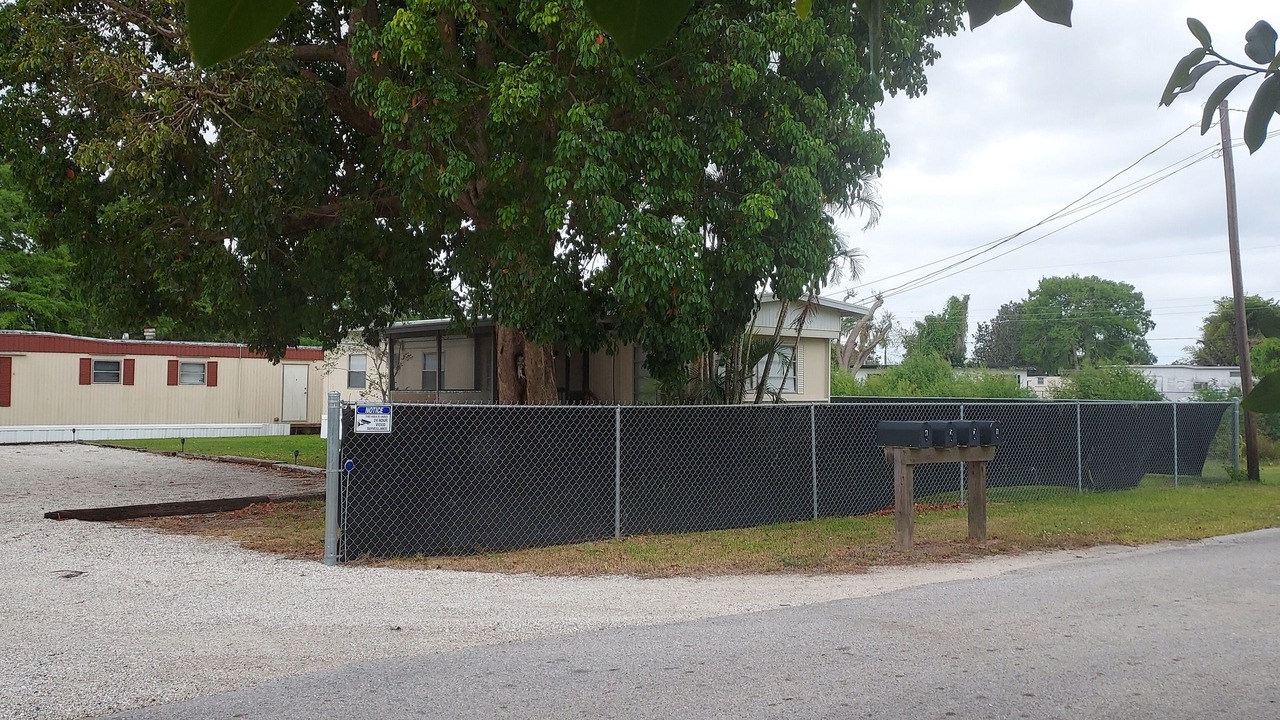 Photo of Outdoor in Taylor Creek