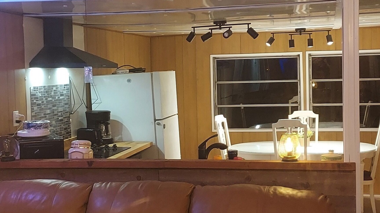 Photo of Livingroom in Taylor Creek