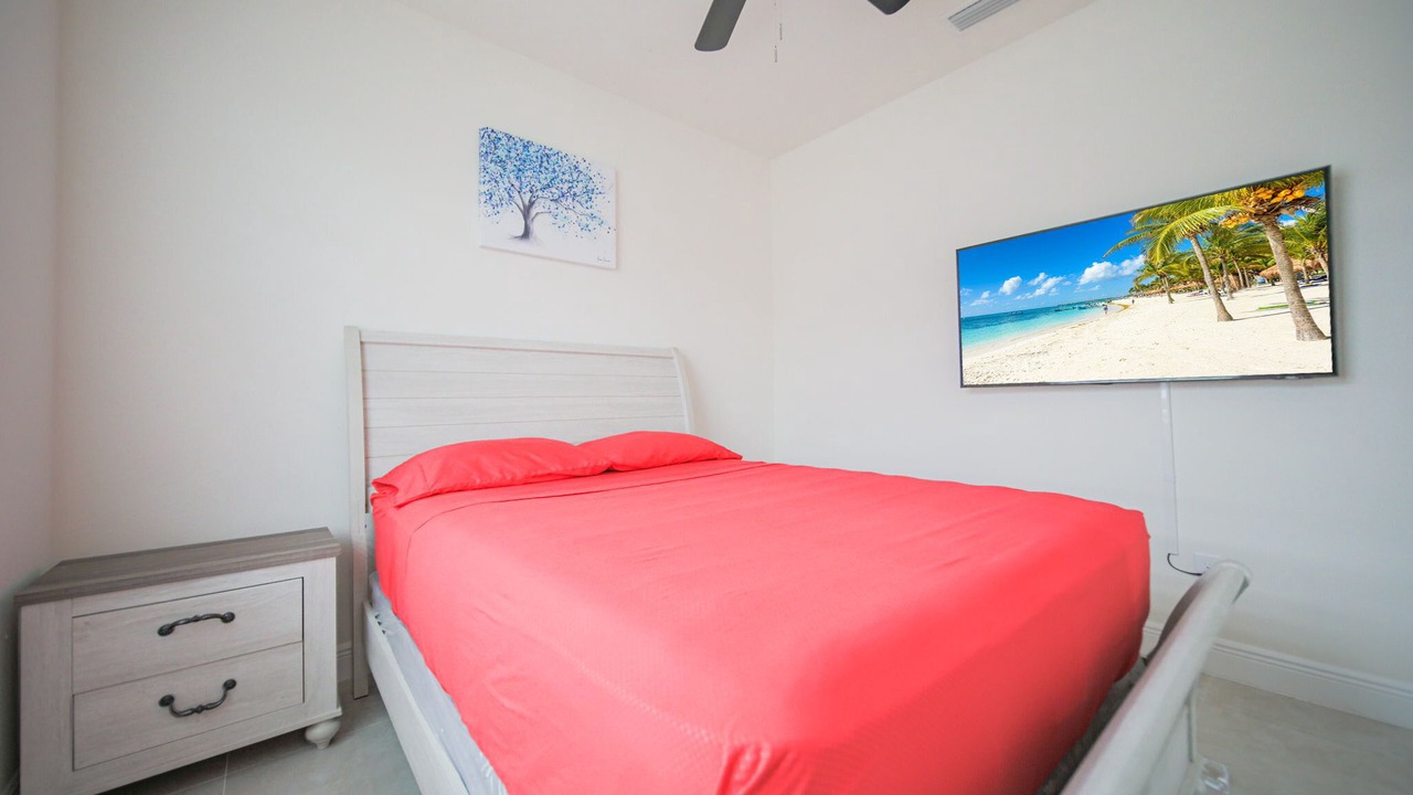 Photo of Bedroom in Diplomat