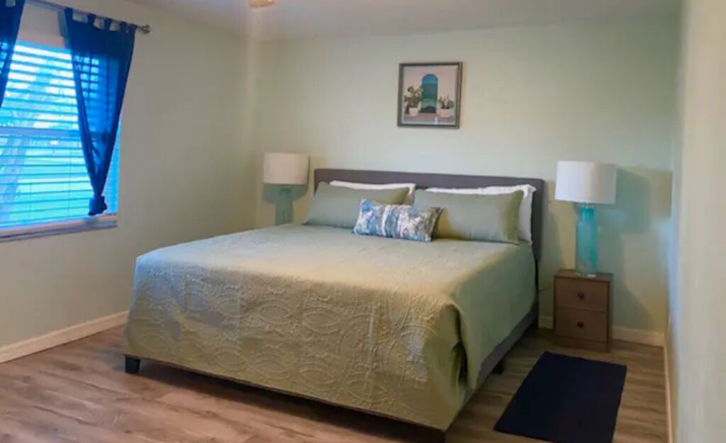 Photo of Bedroom in South Daytona