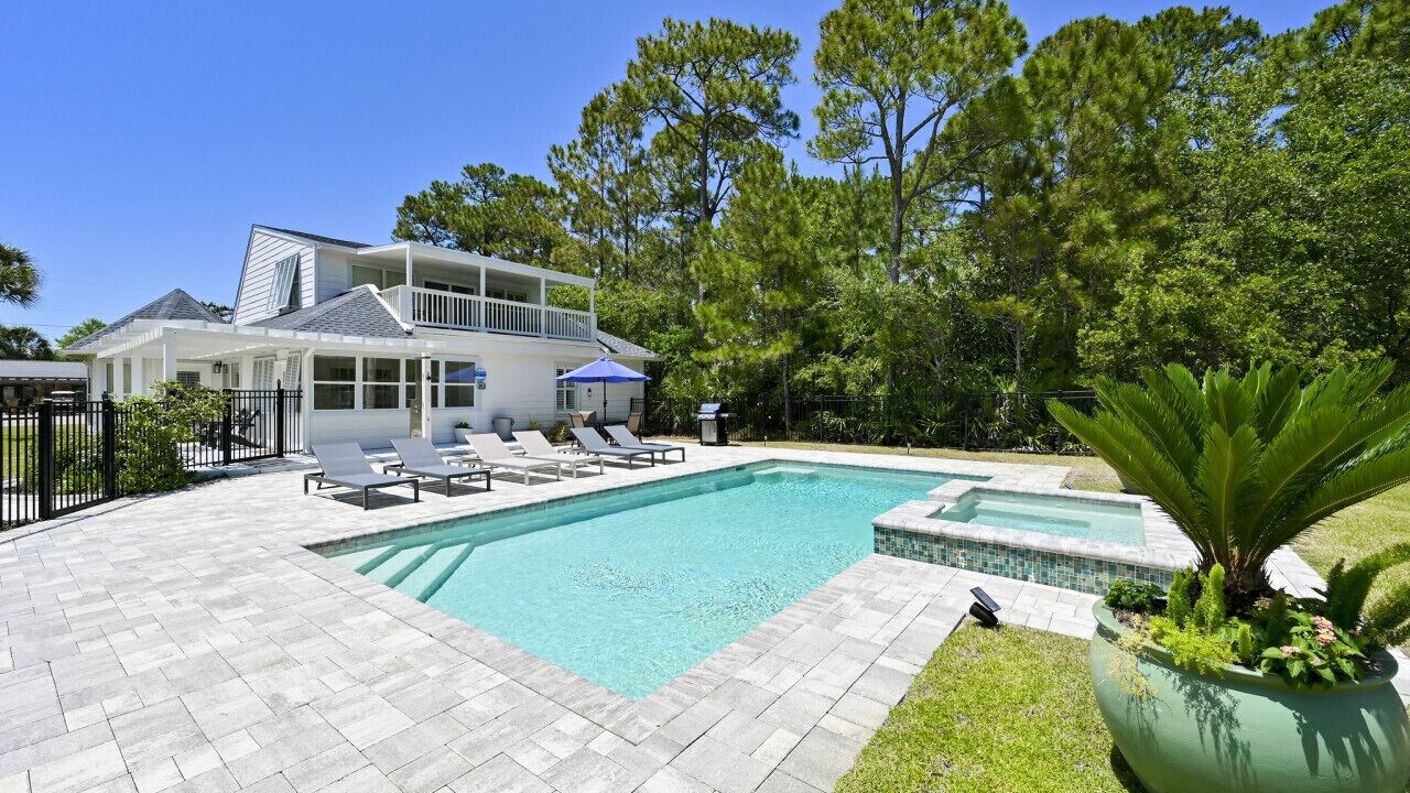 Photo of Outdoor in Gulf Pines