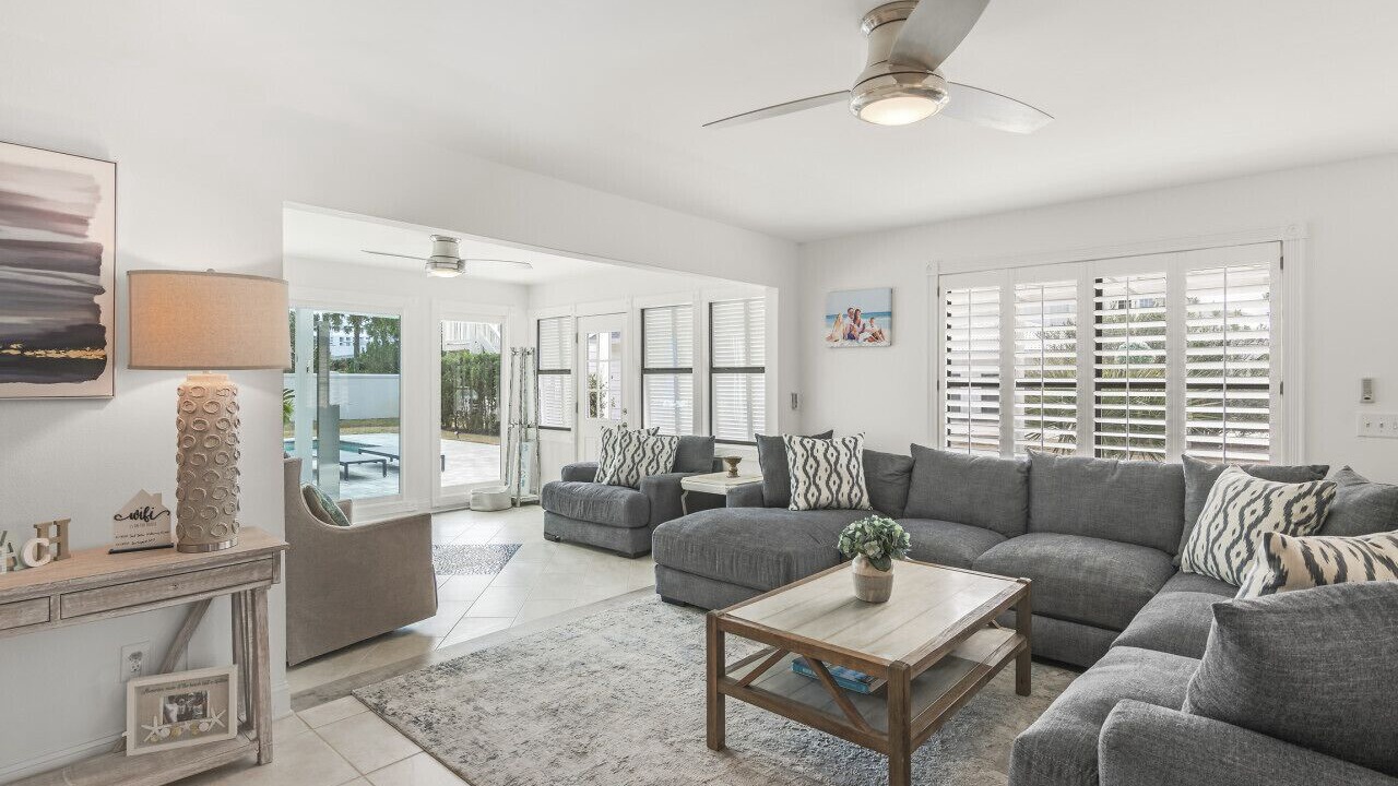 Photo of Livingroom in Gulf Pines