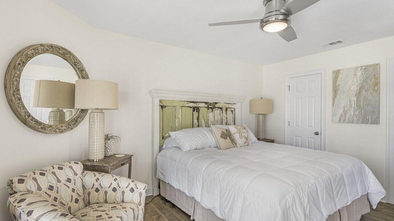Photo of Bedroom in Gulf Pines