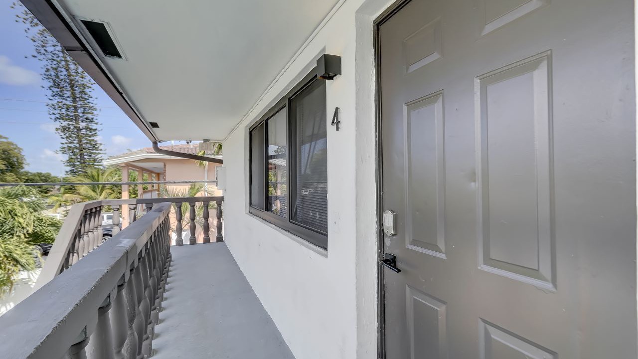 Photo of Outdoor in Imperial Point