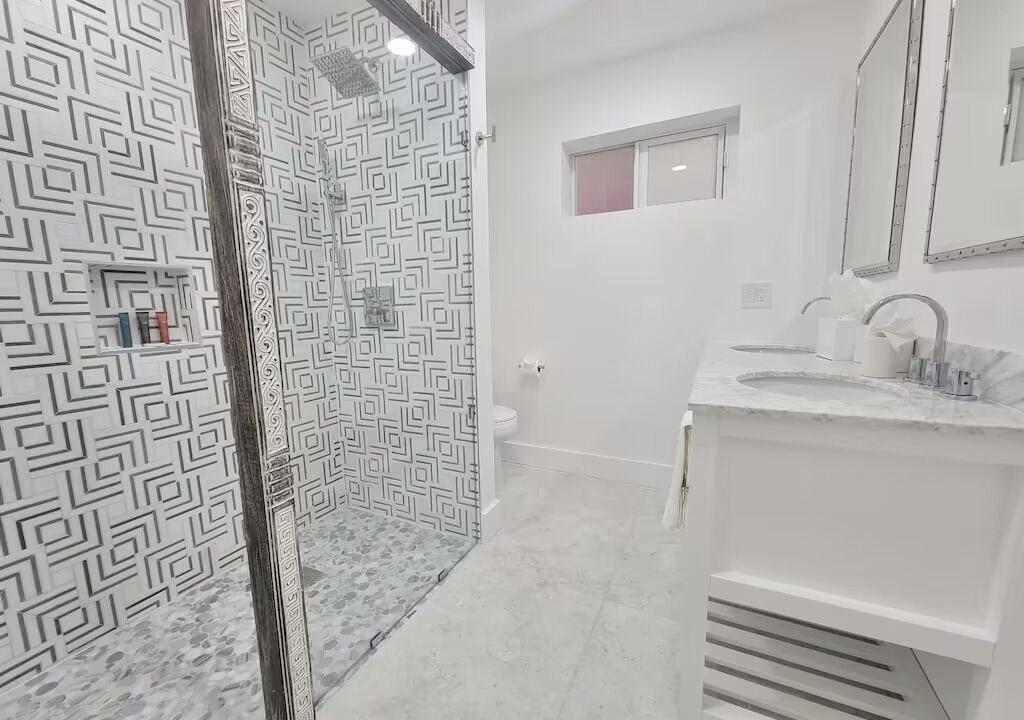Photo of Bathroom in Key Largo