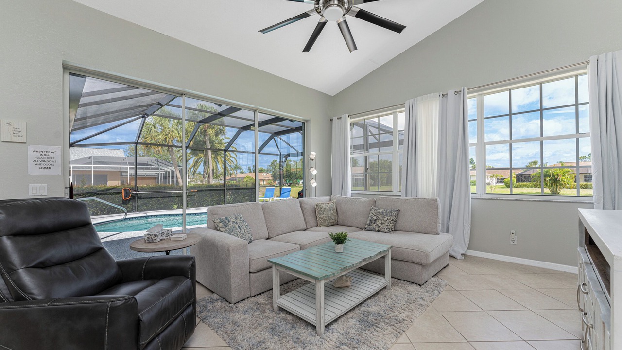Photo of Livingroom in Broadmoor