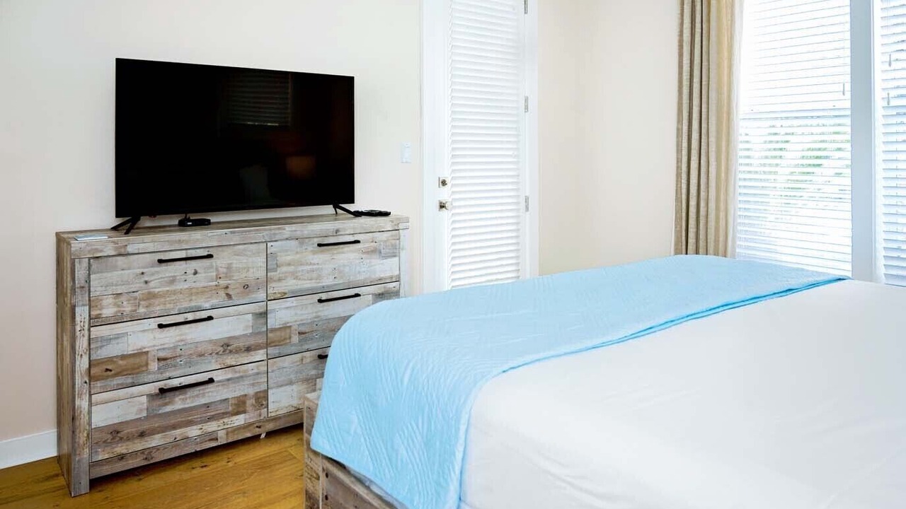 Photo of Bedroom in Laurel Grove