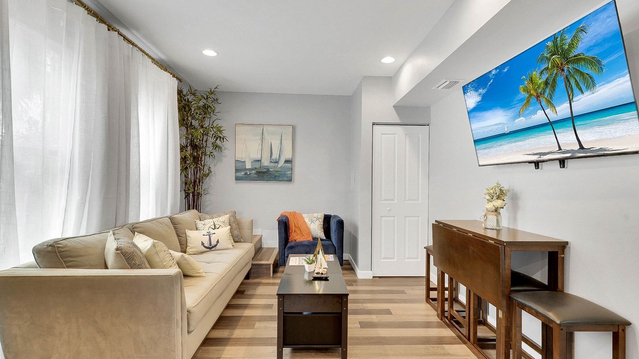 Photo of Livingroom in West Palm Beach