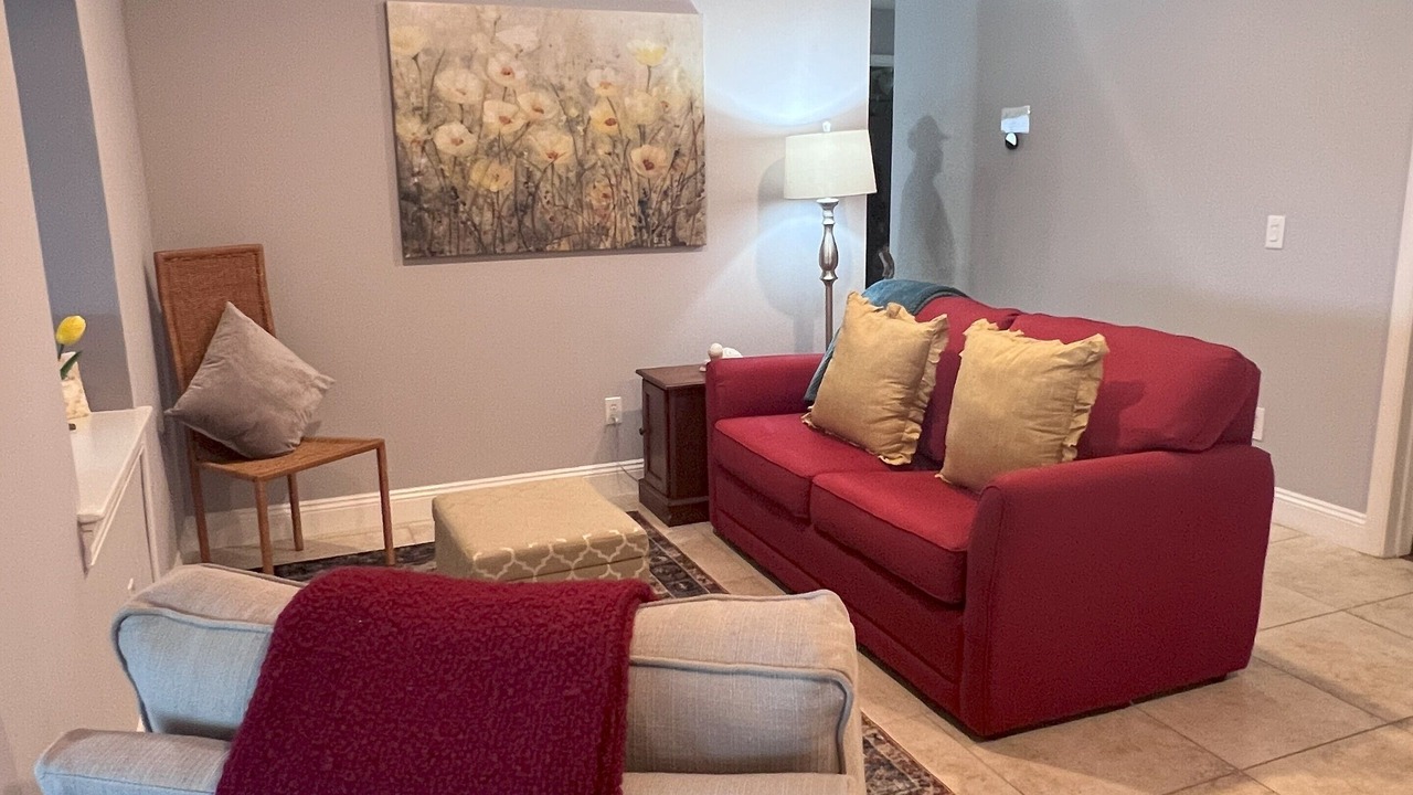 Photo of Livingroom in Summerfield