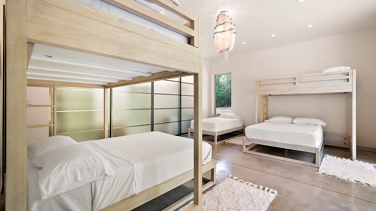 Photo of Bedroom in Floral City