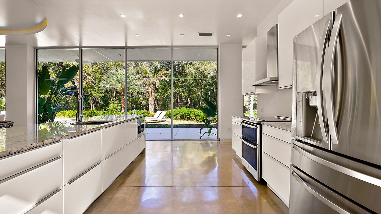 Photo of Kitchen in Floral City
