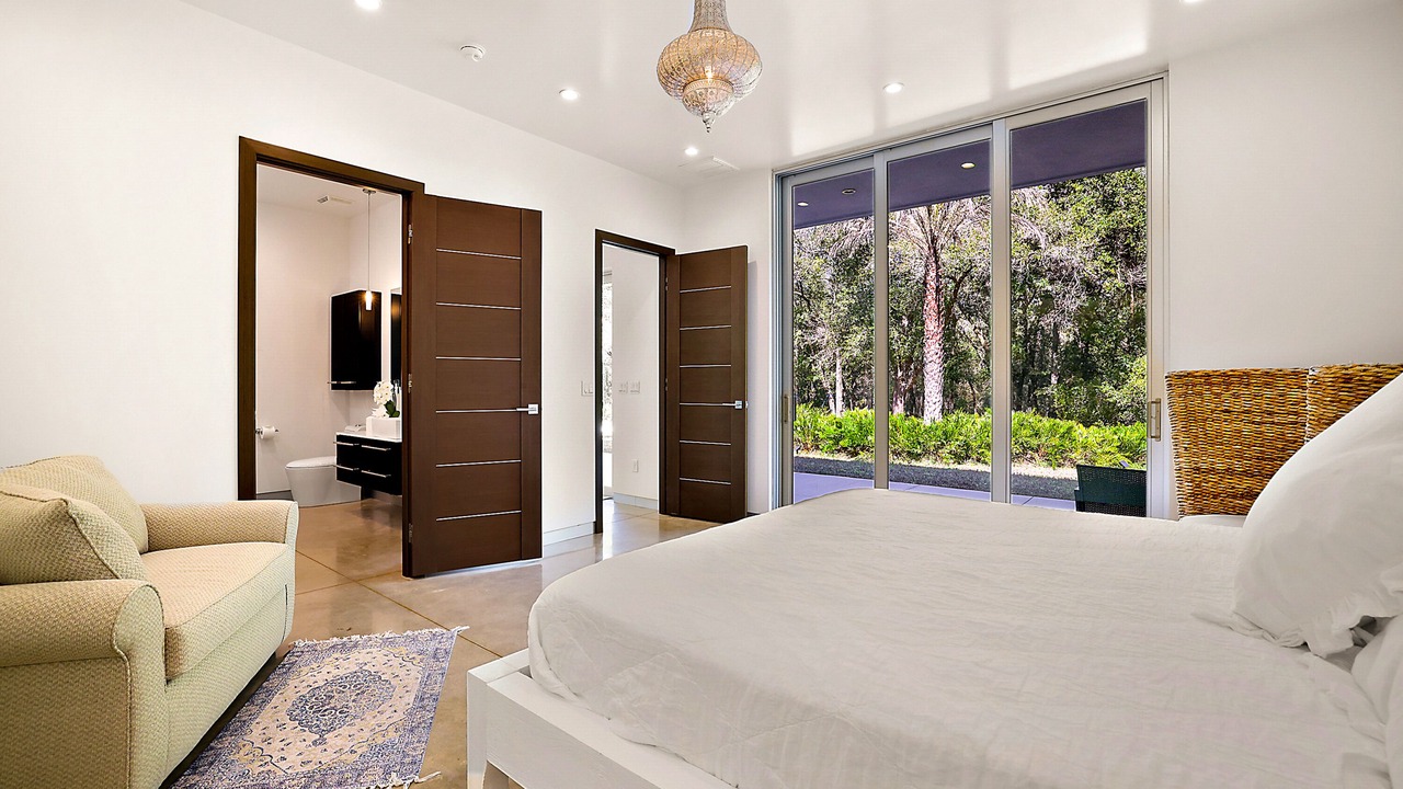 Photo of Bedroom in Floral City