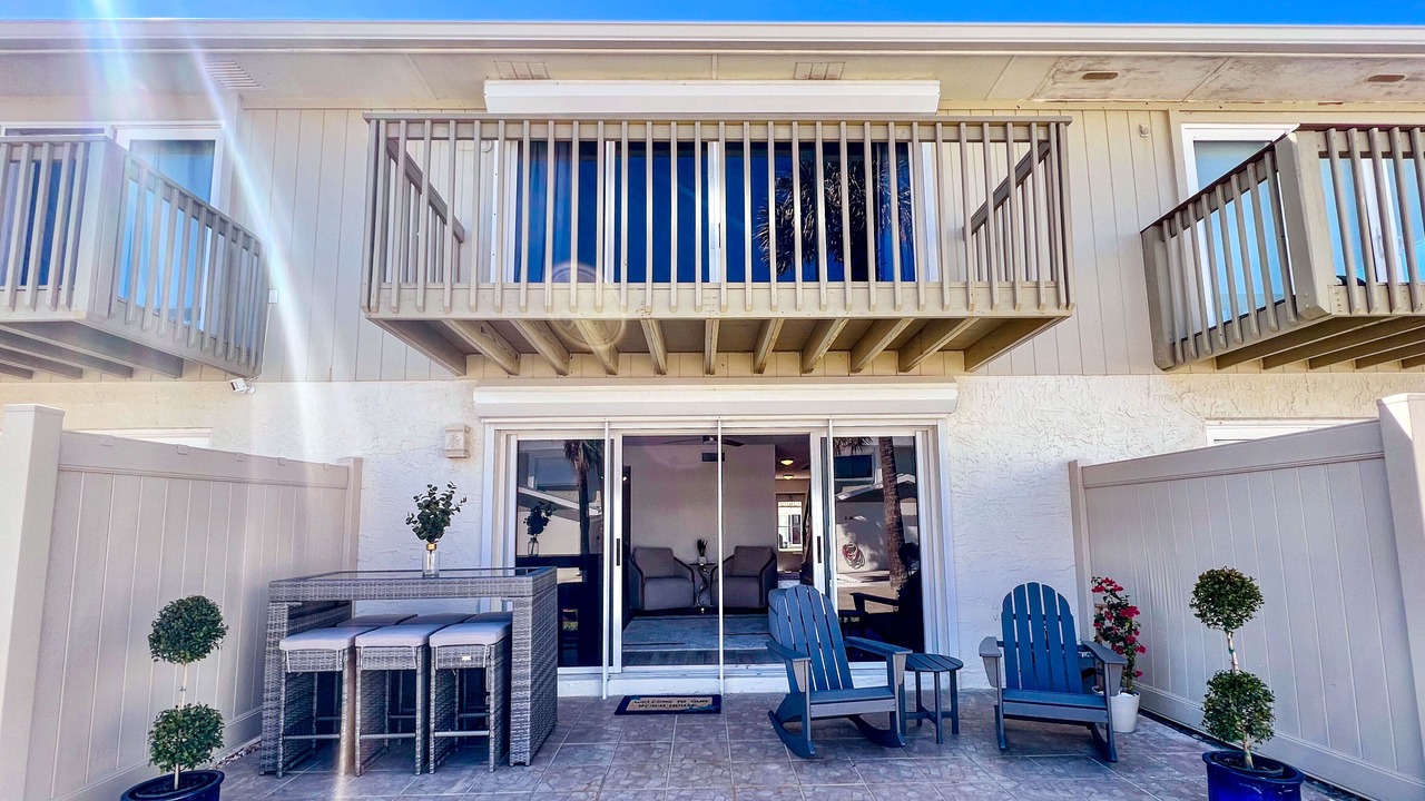 Photo of Patio Balcony in New Smyrna Beach