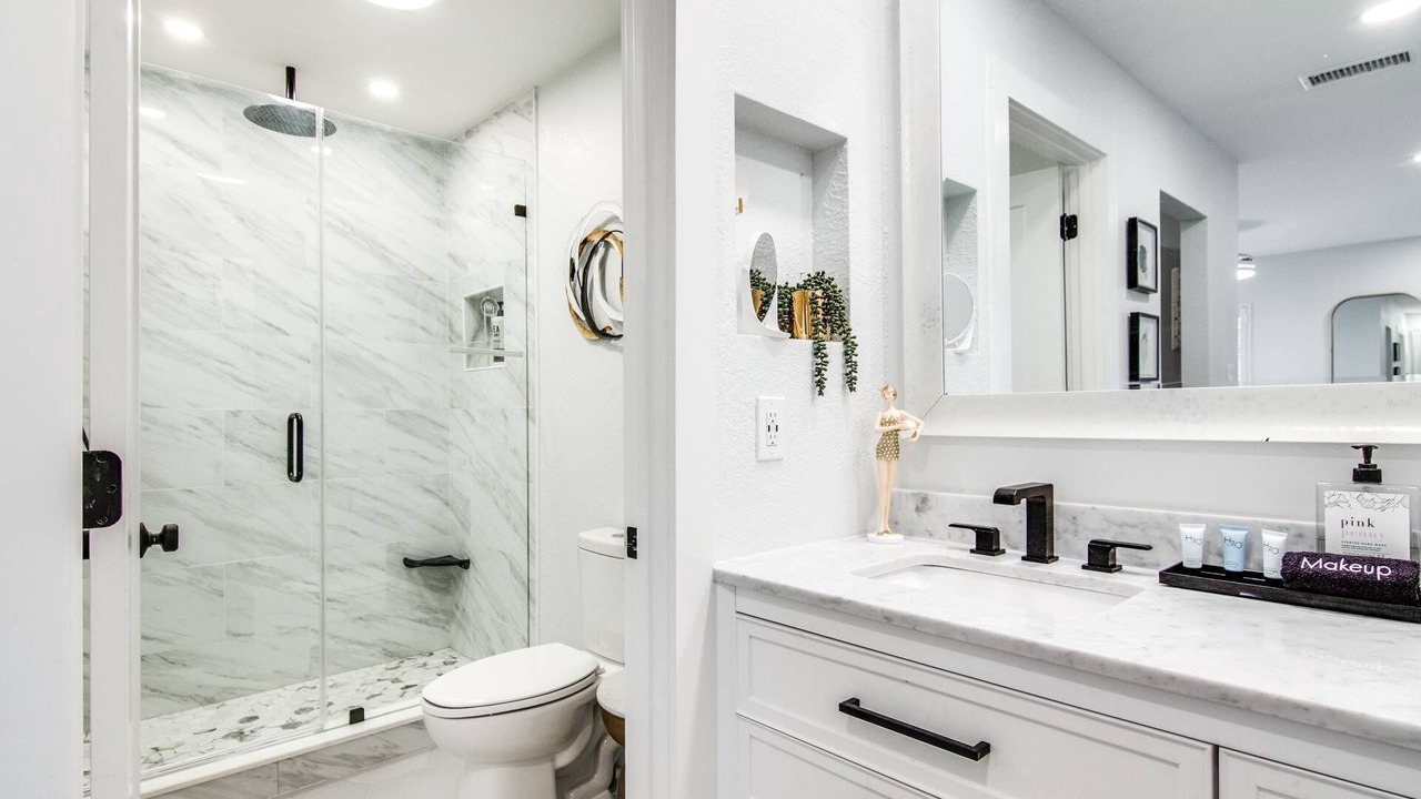 Photo of Bathroom in Wesley Chapel