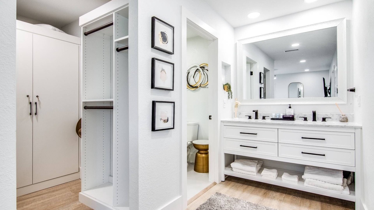 Photo of Bathroom in Wesley Chapel